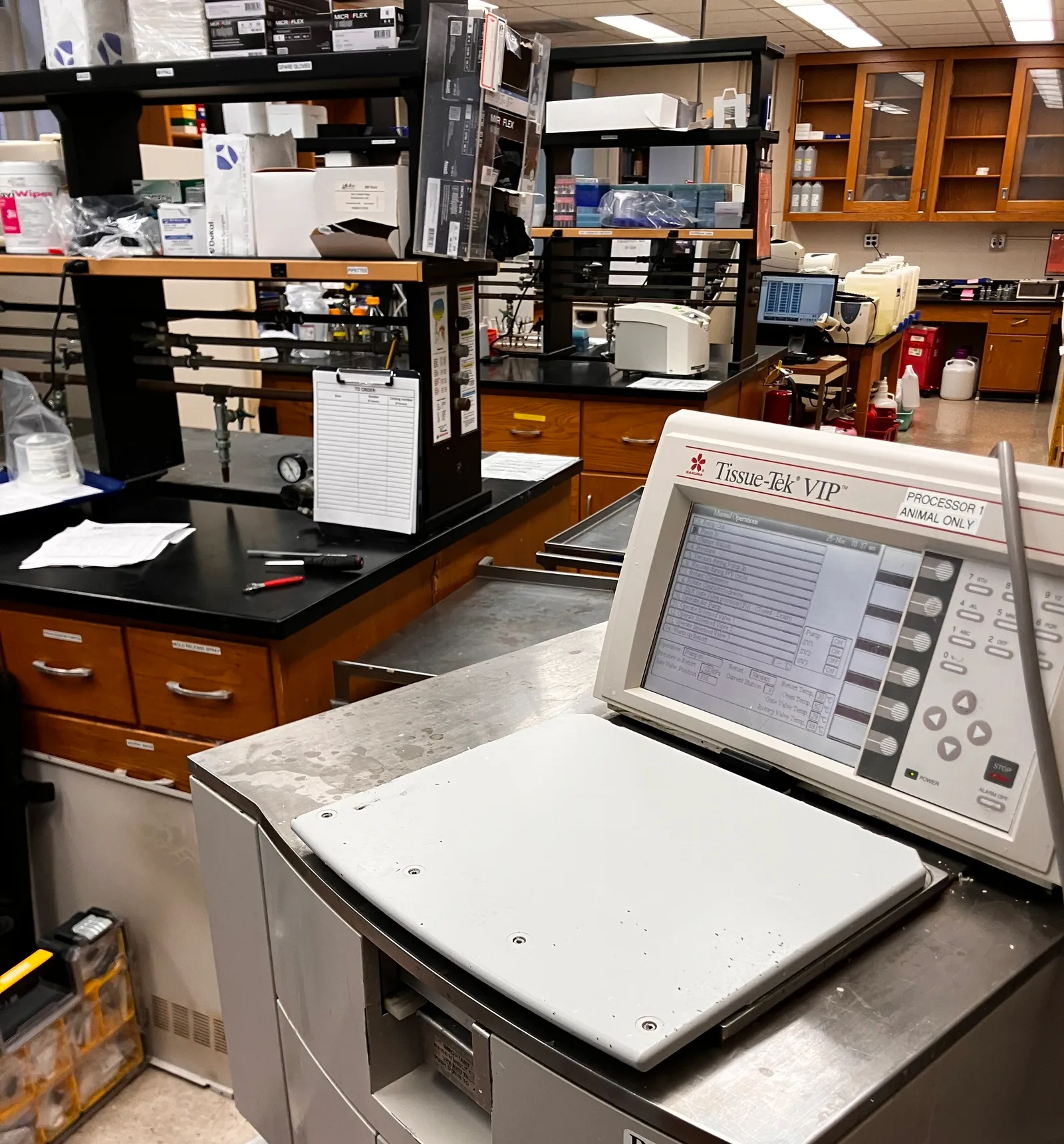 Laboratory equipment